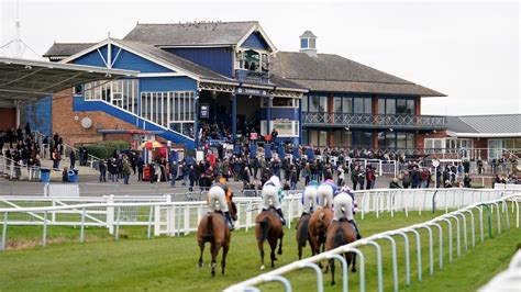 leicester racing tips